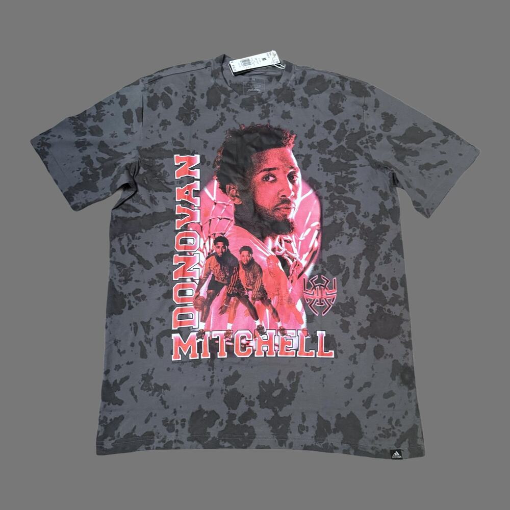 Adidas Donovan Mitchell Tunnel Graphic Tee Medium NWT